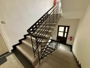 Pronájem bytu 2+kk, Praha - Smíchov, U Pernikářky, 46 m2