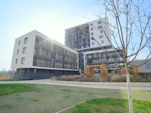 Pronájem bytu 1+kk, Praha - Modřany, Mezi vodami, 50 m2