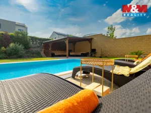 Prodej rodinného domu, Veleň - Mírovice, U Skalky, 229 m2