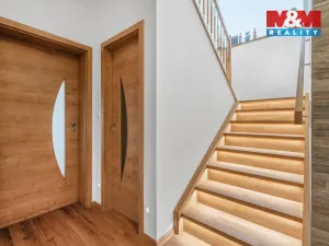 Prodej rodinného domu, Veleň - Mírovice, U Skalky, 229 m2