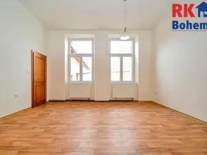 Pronájem bytu 2+kk, Český Brod, nám. Arnošta z Pardubic, 49 m2