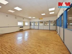 Pronájem obchodního prostoru, Havlíčkův Brod, Havířská, 2000 m2