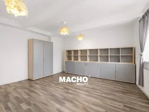 Pronájem bytu 1+1, Praha - Modřany, Karasova, 45 m2