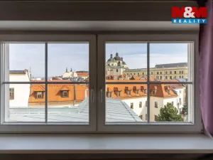 Prodej bytu 2+kk, Olomouc, Dolní náměstí, 51 m2