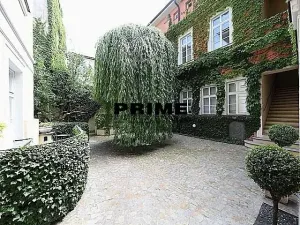 Pronájem bytu 2+1, Praha - Malá Strana, Vlašská, 73 m2