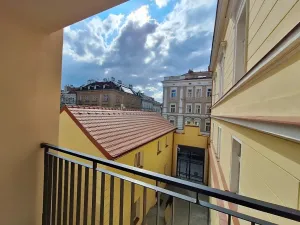 Pronájem bytu 2+kk, Praha - Vinohrady, Varšavská, 60 m2