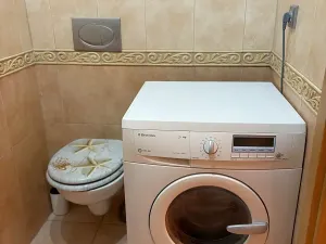 Pronájem bytu 2+kk, Praha - Hlubočepy, Voskovcova, 45 m2