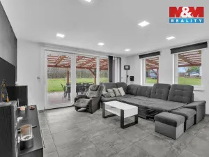 Prodej rodinného domu, Podhradí - Čejkovice, 225 m2