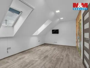 Prodej rodinného domu, Podhradí - Čejkovice, 225 m2