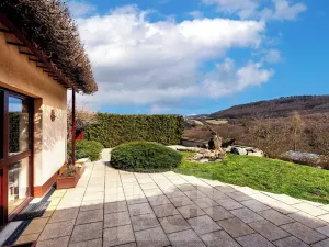 Prodej rodinného domu, Králův Dvůr, 262 m2