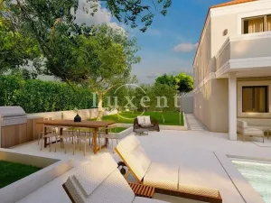 Prodej vily, Zadar, Chorvatsko, Krešimirova obala, 246 m2