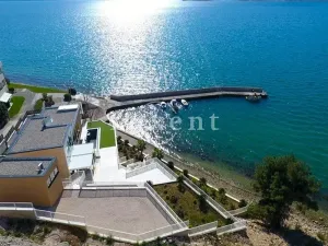 Prodej vily, Zadar, Chorvatsko, 357 m2