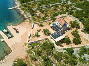 Prodej vily, Šibenik, Chorvatsko, 105 m2