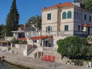Prodej vily, Korčula, Chorvatsko, 125 m2