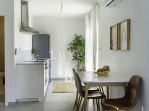 Prodej bytu 3+kk, Rogoznica, Chorvatsko, 82 m2
