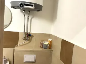 Prodej bytu 2+kk, Bzová, 42 m2