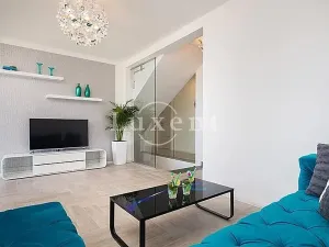 Prodej rodinného domu, Rogoznica, Chorvatsko, 400 m2