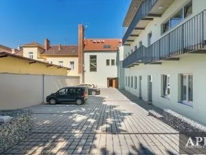 Pronájem bytu 3+1, Strážnice, náměstí Svobody, 78 m2