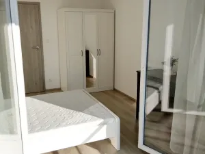 Pronájem bytu 2+kk, Praha - Letňany, Kadečkové, 56 m2