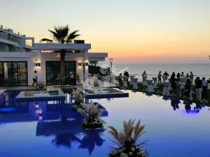 Prodej bytu 2+1, Agios Amvrosios Keryneias, Kypr, 78 m2