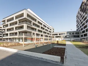 Pronájem bytu 1+kk, Praha - Hloubětín, Poděbradská, 32 m2