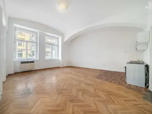 Prodej bytu 3+kk, Praha - Nové Město, Lípová, 77 m2