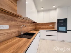 Pronájem bytu 3+kk, Olomouc - Nová Ulice, Milana Ticháka, 105 m2