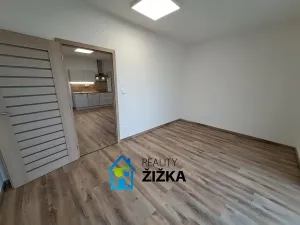 Pronájem bytu 2+kk, Brno, Burianovo náměstí, 43 m2