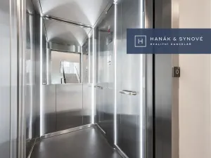 Prodej bytu 2+kk, Pohořelice, U Kasáren, 52 m2