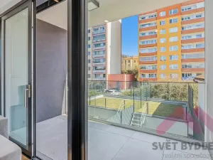 Prodej bytu 1+kk, Praha - Modřany, Komořanská, 37 m2