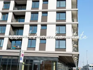 Pronájem bytu 2+kk, Praha - Vysočany, Střídavá, 52 m2