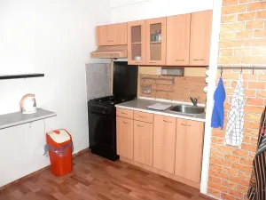 Pronájem bytu 1+1, Hradec Králové, třída Edvarda Beneše, 45 m2