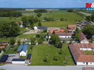 Prodej pozemku pro bydlení, Lišov - Vlkovice, 886 m2