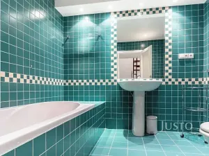 Pronájem bytu 3+1, Praha - Nové Město, Odborů, 96 m2