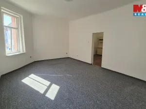 Pronájem bytu 2+1, Kladno, Váňova, 80 m2