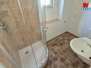 Pronájem bytu 2+1, Kladno, Váňova, 80 m2