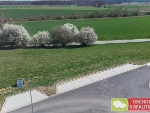 Prodej pozemku, Stolany, 1366 m2
