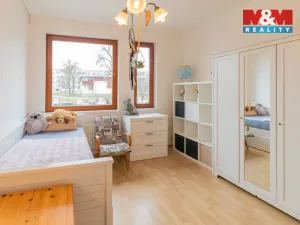 Pronájem bytu 2+kk, Čelákovice, náměstí 5. května, 60 m2