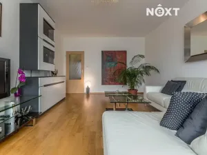 Prodej bytu 3+1, Zliv, Dolní náměstí, 89 m2