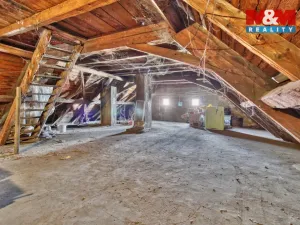 Prodej bytu 2+1, Lom, Československé armády, 76 m2