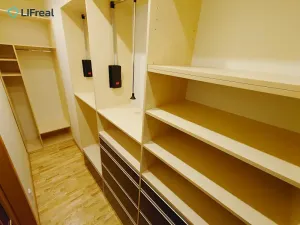 Pronájem bytu 4+1, Liberec, nám. Tržní, 130 m2