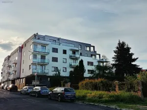 Pronájem bytu 3+kk, Praha - Smíchov, U Dívčích hradů, 93 m2