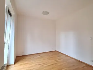 Pronájem bytu 2+kk, Praha - Smíchov, Fráni Šrámka, 43 m2