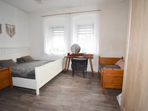 Prodej rodinného domu, Rožďalovice - Podlužany, 200 m2