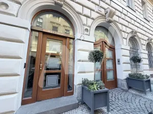Pronájem kanceláře, Praha - Nové Město, Lazarská, 120 m2