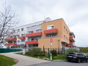Prodej bytu 1+kk, Praha - Kyje, Federova, 34 m2