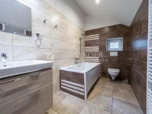 Prodej rodinného domu, Bojanovice, 157 m2