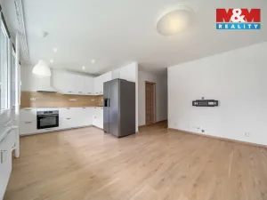 Prodej bytu 3+kk, Praha - Prosek, Veltruská, 54 m2