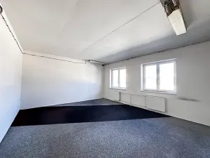 Pronájem kanceláře, Valašské Meziříčí, 170 m2