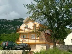 Prodej domu, Dodosi, Skadarske jezero, Černá Hora, 280 m2